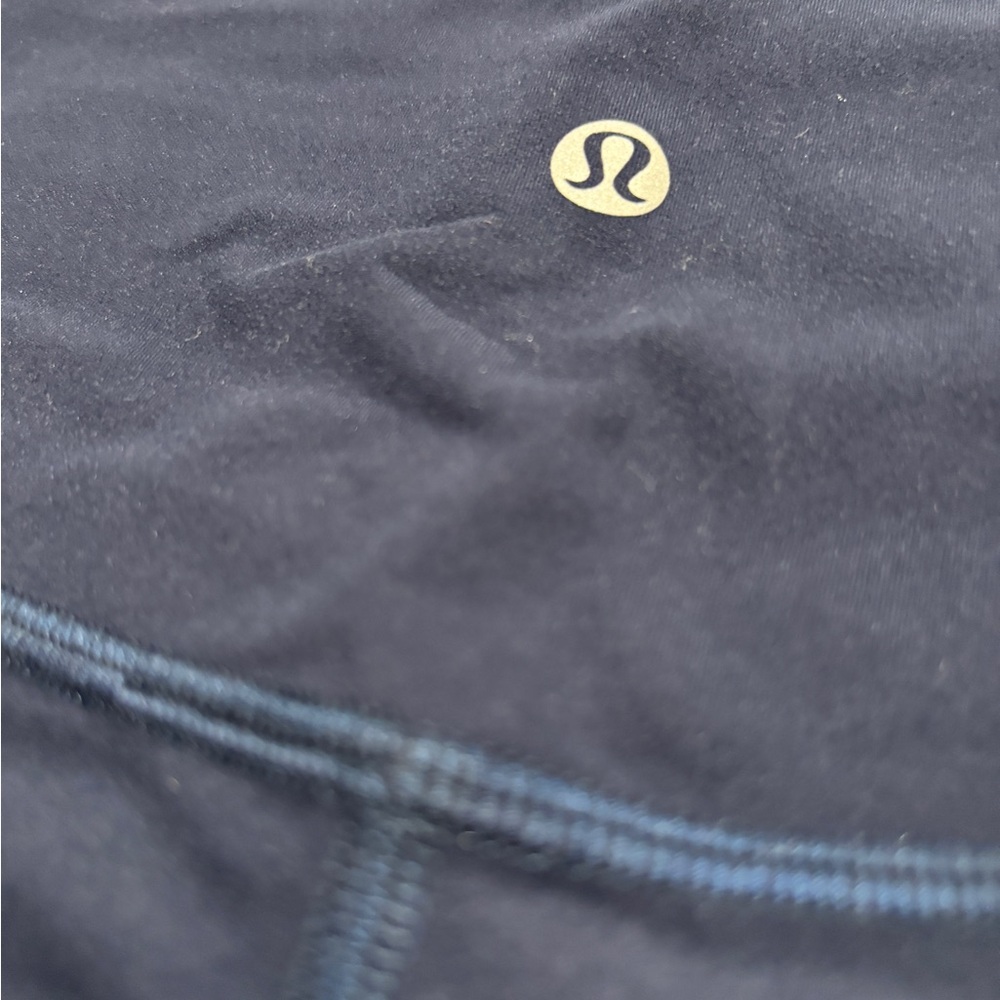 Lululemon Align High-Rise Short 4” Buttery Soft Nulu Like New true navy sz 10 - Picture 6 of 10